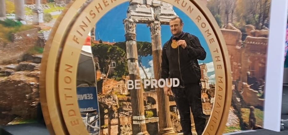 Un week‑end XXL pour nos athlètes : routes, sentiers… et un marathon mythique !